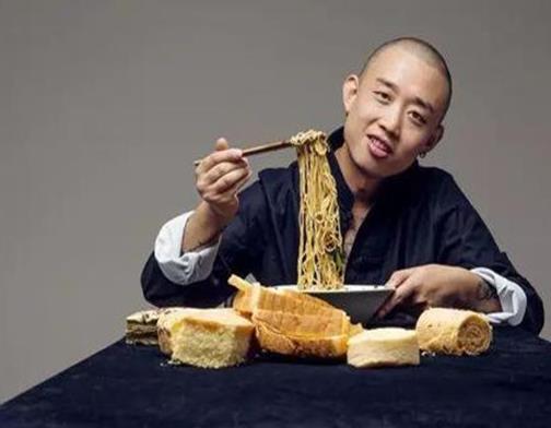 中國(guó)十大鬼才男歌手排行榜,李宗盛情歌很出名、周杰倫創(chuàng)作能力強(qiáng)