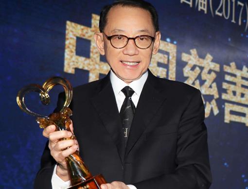 香港娛樂圈大佬級人物排名,曾志偉是金像獎副主席、洪金寶功夫指導(dǎo)一流
