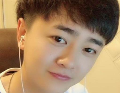 2020年抖音人氣賬號排名,人民日報、央視新聞粉絲數(shù)多內(nèi)容質(zhì)量好