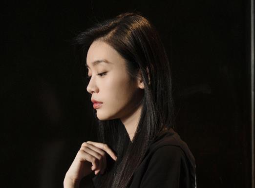 未來女生十大高薪職業(yè)排名,明星是很多人的夢(mèng)想,模特跟隨淘寶網(wǎng)店走紅