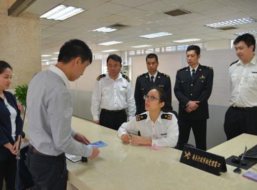 十大緊缺職業(yè)排行榜,架構(gòu)師專業(yè)性強(qiáng)、專業(yè)醫(yī)生非常緊缺