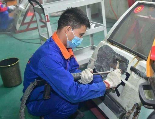 中國最好的十大職業(yè)排名,公務員比較穩(wěn)定、理財師報酬可觀
