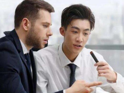 中國十大賺錢職業(yè)排名,主播門檻低收入高,明星福利待遇最好
