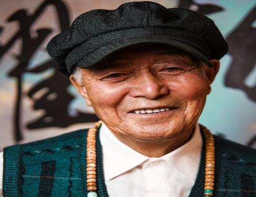 抖音排名前十的搞笑網(wǎng)紅,陳翔六點半、若馳夫婦的日常讓你笑開懷