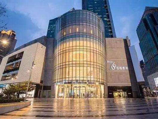 中國十大奢侈購物中心排名,萬達廣場是地標(biāo)性建筑,恒隆廣場非常豪華