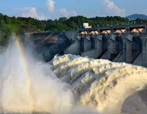 湖南十大水電站,五強溪水電站是湖南發(fā)電量第一、東江水電站建立漫長