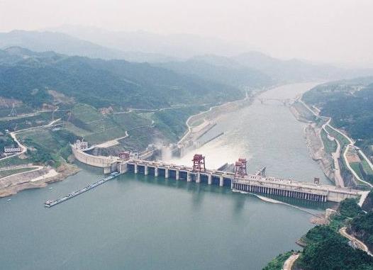 湖南十大水電站,五強溪水電站是湖南發(fā)電量第一、東江水電站建立漫長
