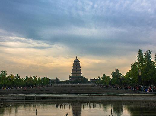中國最美的十大古建筑排名,萬里長城是奇跡,莫高窟是佛教藝術(shù)的寶庫