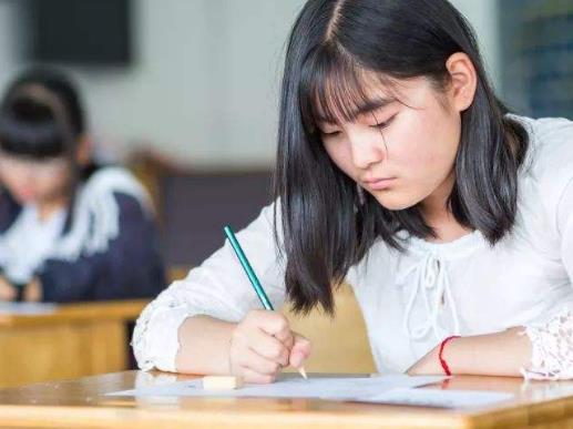 2020十大熱門專業(yè)排行榜,人工智能缺乏人才,機(jī)器人工程貢獻(xiàn)很大