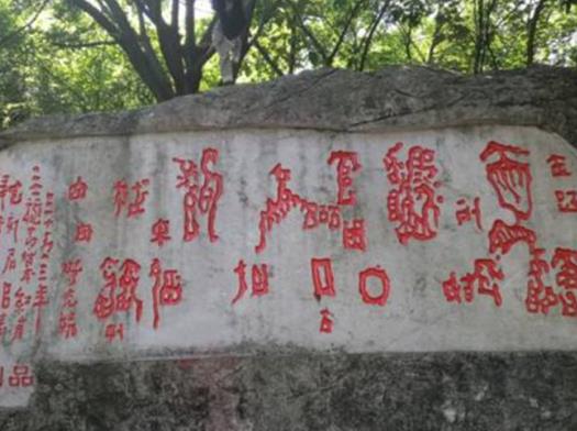安順十大最好玩的景點(diǎn),黃果樹(shù)大瀑布享譽(yù)全球、龍宮是水旱溶洞群