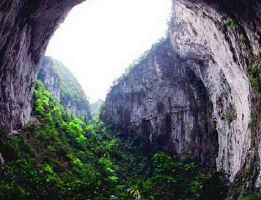 安順十大最好玩的景點(diǎn),黃果樹(shù)大瀑布享譽(yù)全球、龍宮是水旱溶洞群