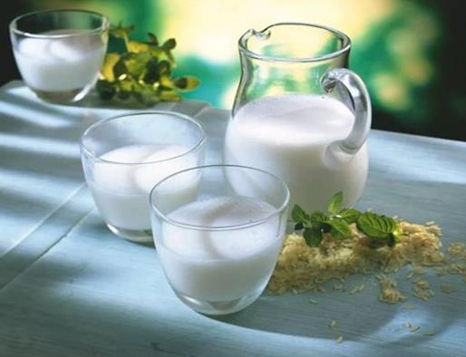 十大液態(tài)羊奶品牌排行榜,卓牧羊奶、圣妃羊奶都值得信賴
