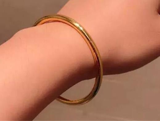 十大必買經典款手鐲排名,love手鐲、松麻鐲怎么搭配都好看