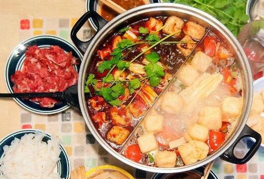 抖音十大網(wǎng)紅火鍋店排名,重慶豪渝火鍋、壹號大臉譜味美價(jià)廉