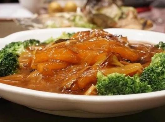 中國(guó)宮廷十大名菜排名,御用佛跳墻、黃燜魚(yú)翅味道一絕