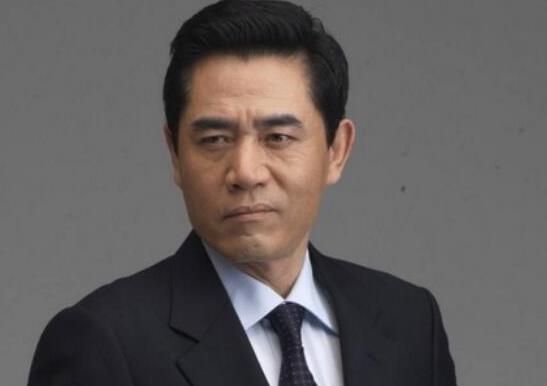 中國十大老戲骨男演員排名,李雪健演技扎實(shí)、陳道明正氣十足