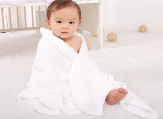 十大嬰兒浴巾品牌排行,全棉時代嬰兒浴巾、BABYCARE嬰兒浴巾很柔軟