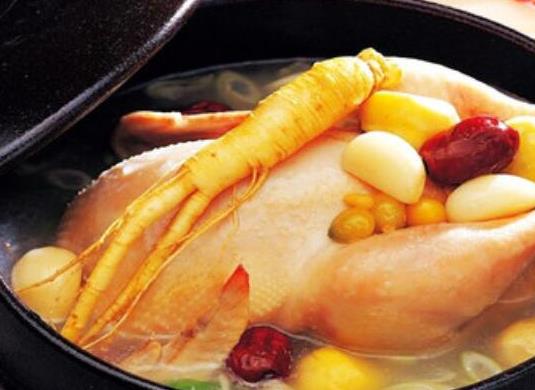吉林十大名菜排名,白肉血腸肥而不膩、雪衣豆沙香甜可口