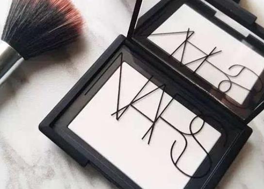 全球十大專業(yè)美妝品牌,芭比波朗、Make Up For Ever比較出名
