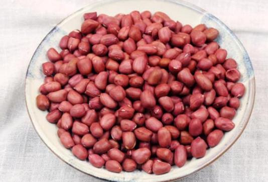 十大減肥干果排行榜,花生有助于增強(qiáng)飽腹感、核桃可使膽固醇降低