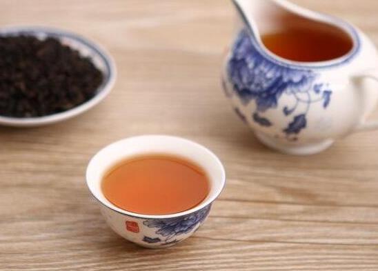 湖南十大特產(chǎn)排行榜,臭豆腐聞起來(lái)臭吃起來(lái)香、常德醬板鴨讓人回味無(wú)窮
