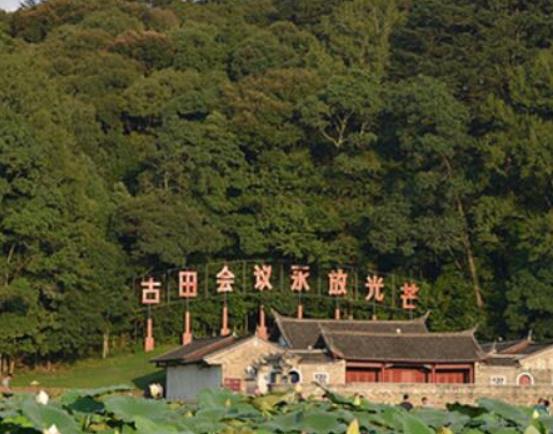 中國十大著名紅色旅游景點(diǎn),延安革命紀(jì)念地景區(qū)、西柏坡深受人們歡迎