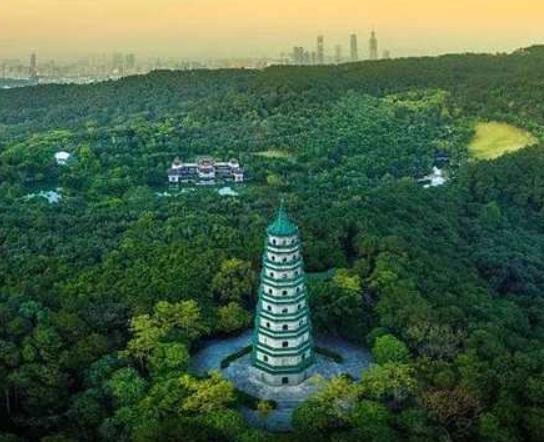 廣西旅游必去十大景點(diǎn)排名,桂林山水甲天下、漓江被稱為百里畫(huà)廊