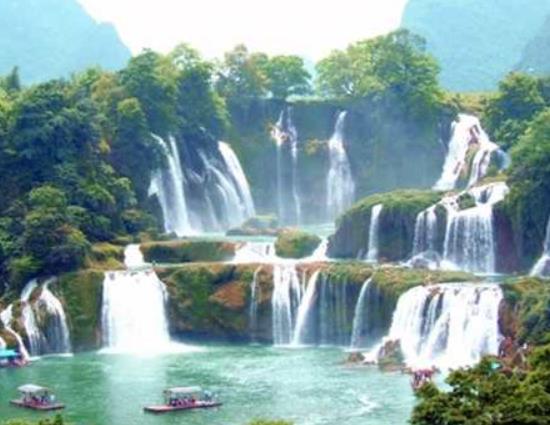 廣西旅游必去十大景點(diǎn)排名,桂林山水甲天下、漓江被稱為百里畫(huà)廊