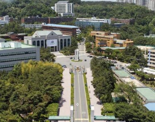2022韓國(guó)大學(xué)QS排名,首爾國(guó)立大學(xué)、韓國(guó)科學(xué)技術(shù)研究所得到業(yè)界廣泛認(rèn)可
