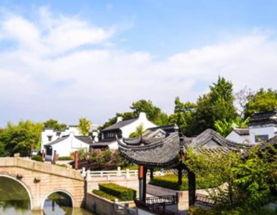 上海免費(fèi)景點(diǎn)排名,上海外灘是中國近現(xiàn)代重要史記、朱家角古鎮(zhèn)古風(fēng)猶存
