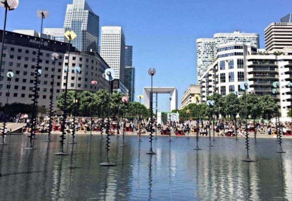 法國巴黎十大旅游景點(diǎn)排行榜 巴黎好玩的地方推薦