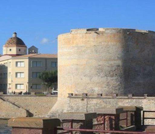 意大利撒丁大區(qū)七大旅游景點(diǎn)排行榜 意大利卡利亞里屬海港都市
