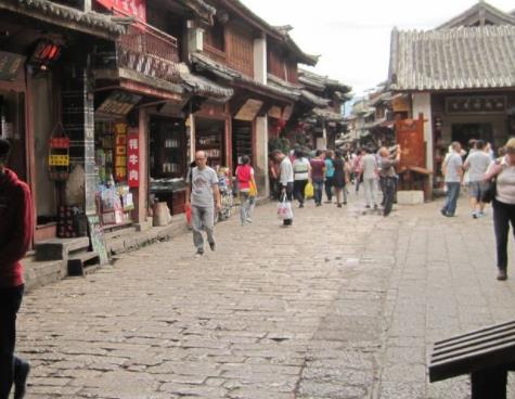 中國(guó)十大美食街旅游景點(diǎn)排行 回民小吃街是西安旅游中的特色景點(diǎn)