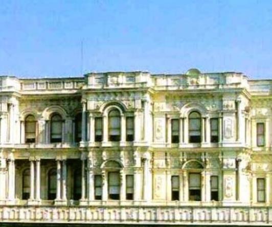 世界十大著名宮殿旅游景點排行 1703年白金漢宮爵始建