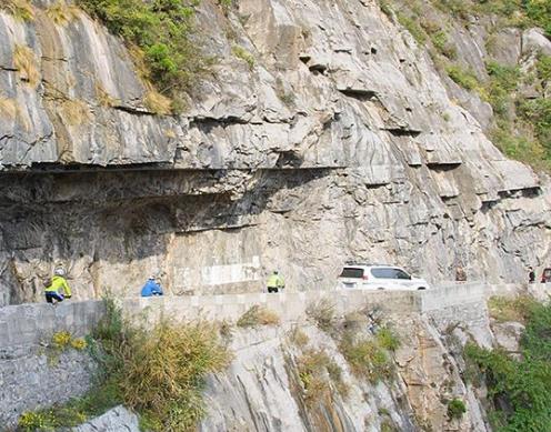中國十大最美公路旅游排行 杭州灣跨海大橋是世界上最長跨海大橋