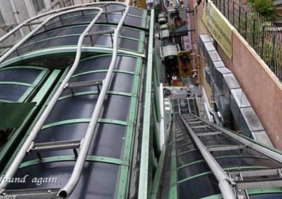 去香港十個(gè)不可不去的地方旅游排行 半島酒店是歷史最悠久的的酒店