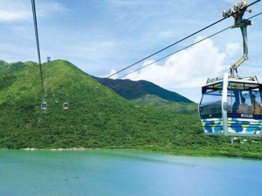 去香港十個(gè)不可不去的地方旅游排行 半島酒店是歷史最悠久的的酒店
