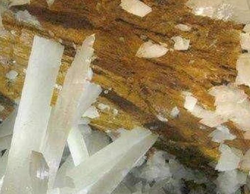 世界十大讓人嘆為觀止的地質(zhì)奇跡旅游排行 神秘石浪令人嘆為觀止