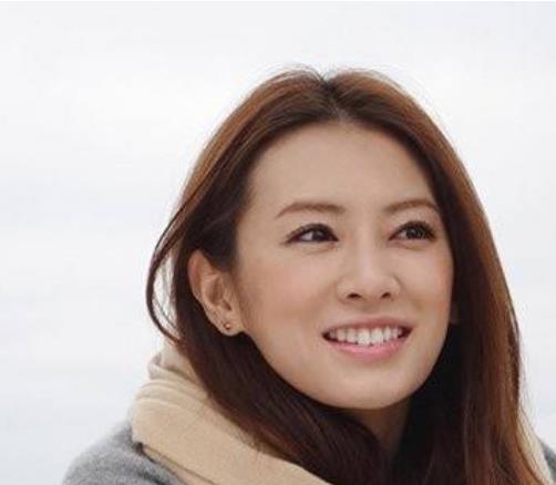 亞洲十大治愈女神排行 劉詩(shī)詩(shī)舉止得體有大將之風(fēng)