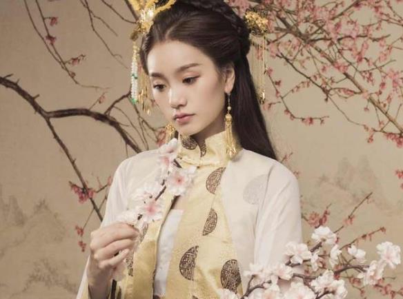 最美古裝女星美艷排行 來(lái)自軒轅劍的于小雪確實(shí)很有靈氣