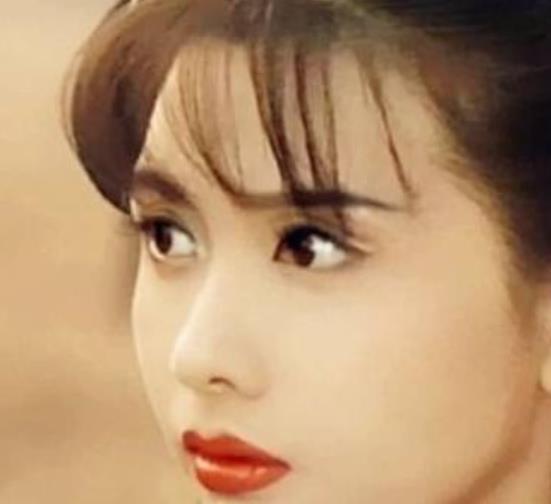 港片十大古裝美女排行榜 李嘉欣五官精致楚楚動人