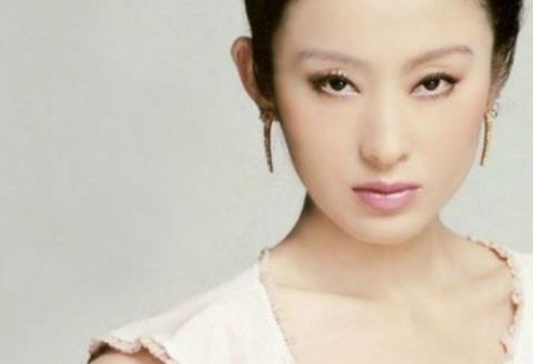 港片十大古裝美女排行榜 李嘉欣五官精致楚楚動人