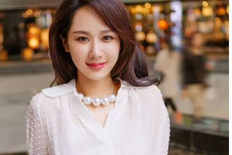 十大人氣女明星排行 趙麗穎是一位人氣與實(shí)力兼具的演員