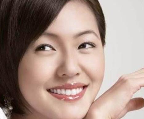 圈內(nèi)皮膚最好的十大女星排行 迪麗熱巴素顏登節(jié)目毫無(wú)壓力