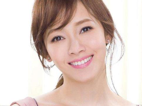 臺(tái)灣十大火辣內(nèi)衣女神排行 謝怡芬畢業(yè)于麻省理工學(xué)院生物系