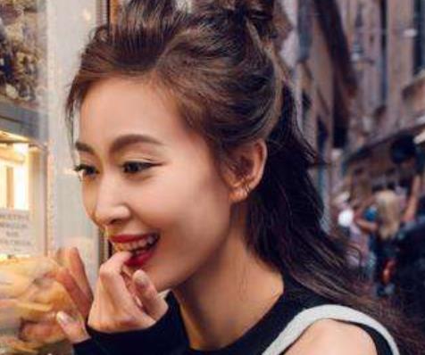 娛樂(lè)圈同時(shí)擁有美貌美腿的10大女星排行 鄭爽有著清純和漂亮的外表