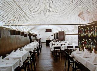全球最老餐廳盤點(diǎn) Stiftskeller圣彼得餐廳這是世界上最老的餐廳