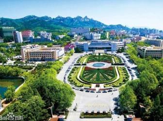 夏日出游國(guó)內(nèi)浪漫海濱城市 青島”這個(gè)名稱原指小青島(也叫琴島)