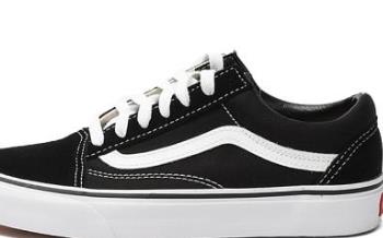 男生必備經(jīng)典鞋子 Converse All Star是它所有款式中最受歡迎
