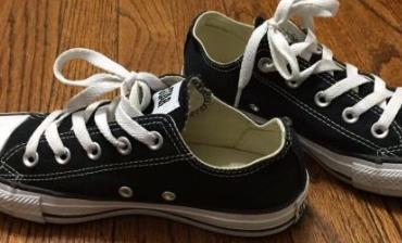 男生必備經(jīng)典鞋子 Converse All Star是它所有款式中最受歡迎